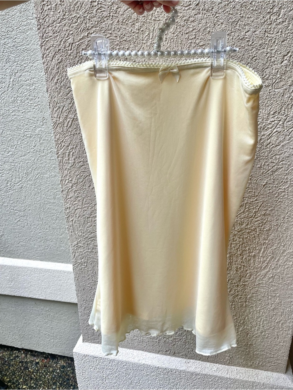 SHEIN light yellow mesh Midi Skirt with tiny bow never worn